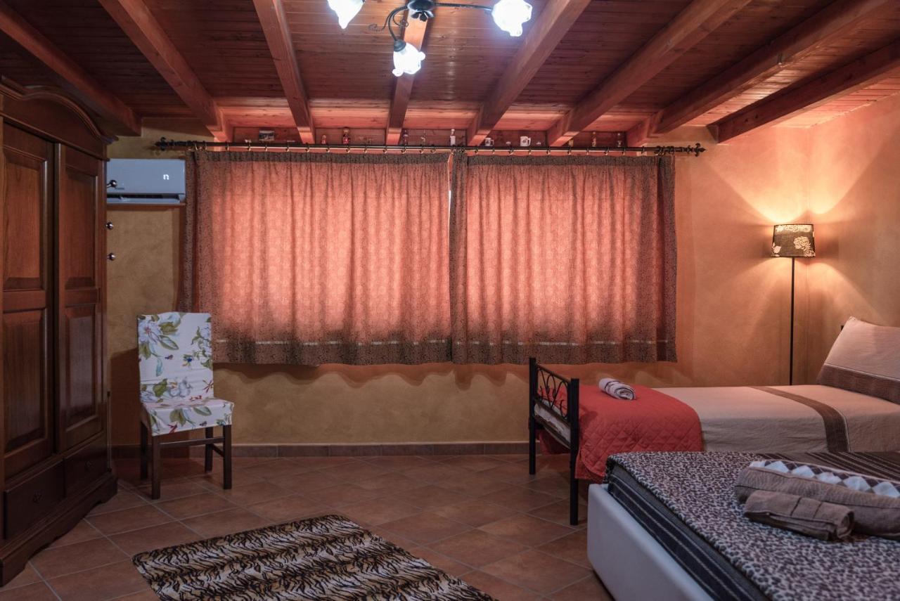Appartamento Le Rondini Сікуліана Екстер'єр фото